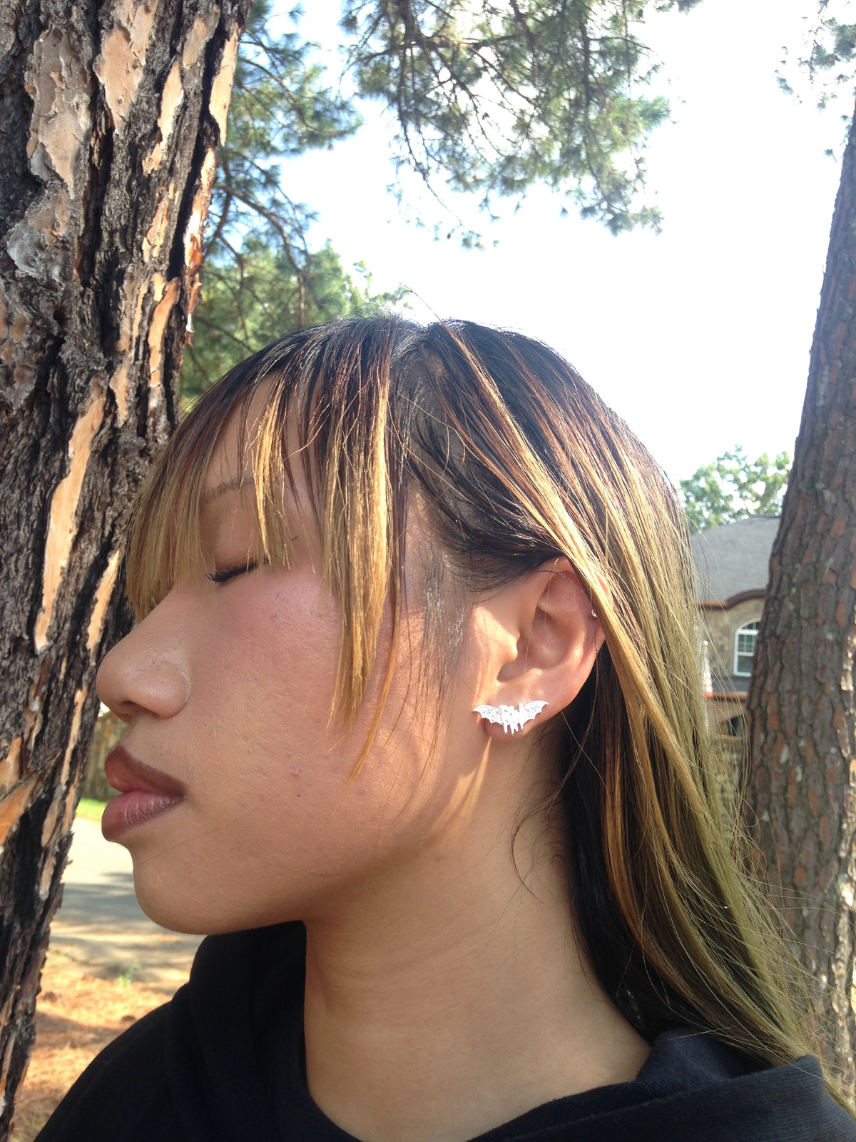 Roxy wrld silver bat wings earring
